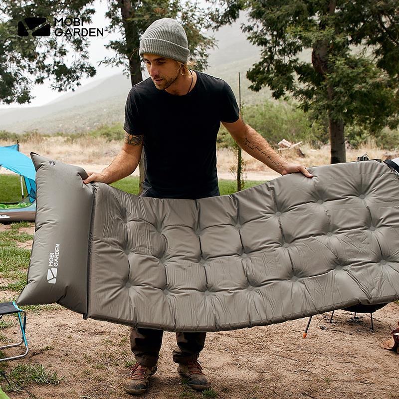Self-Inflating Sleeping Pad